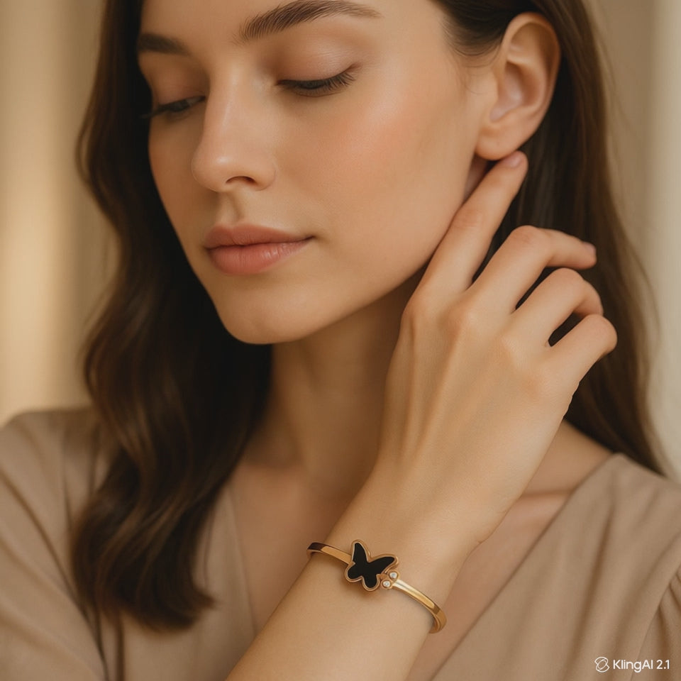 Midnight Flutter Bangle